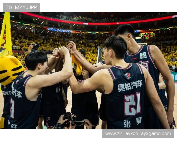 广东足球三支CBA球队分析与表现对比